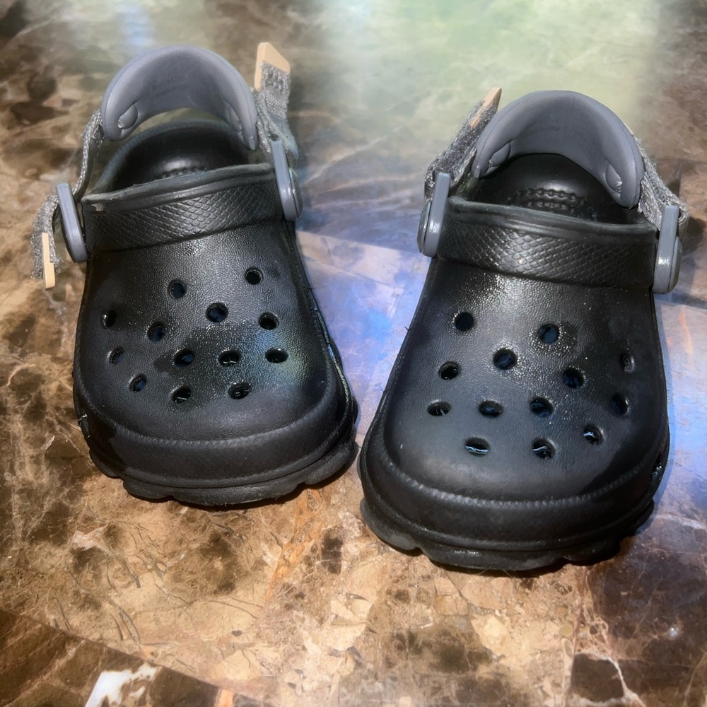 Kids Black Clogs